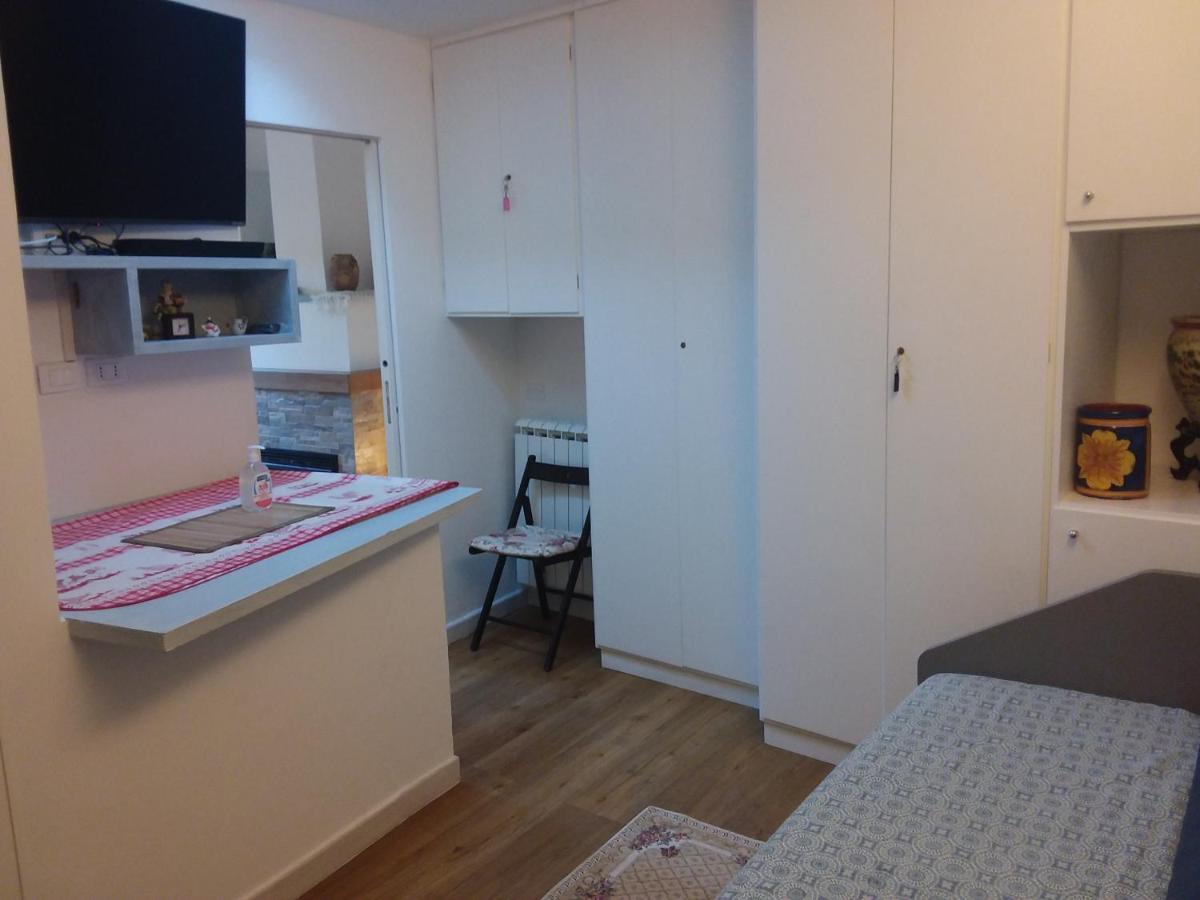 Rina Rooms فيرناتْسا المظهر الخارجي الصورة