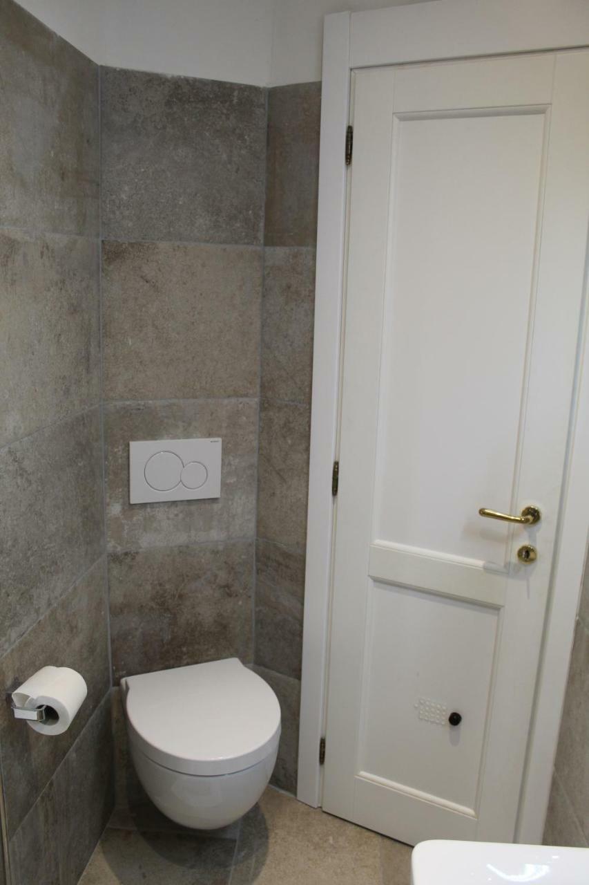 Rina Rooms فيرناتْسا المظهر الخارجي الصورة